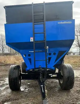 clean, spotless grain trailer
